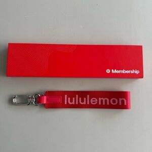 Lululemon Never Lost Keychain (special edition)